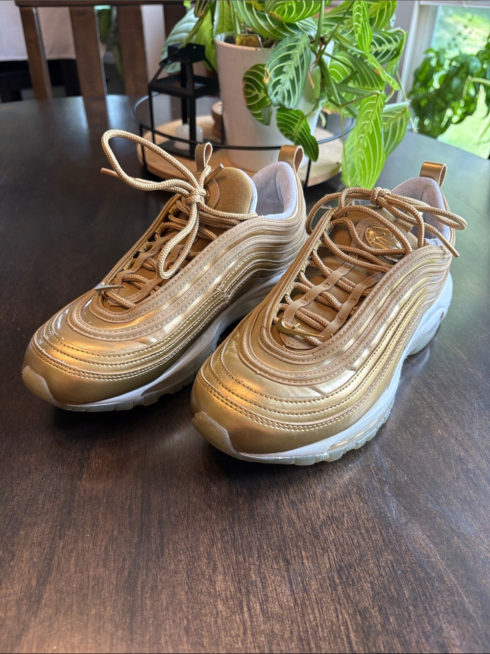 Nike Air Max 97 LX/ QS ‘Metallic Gold’ athletic shoes